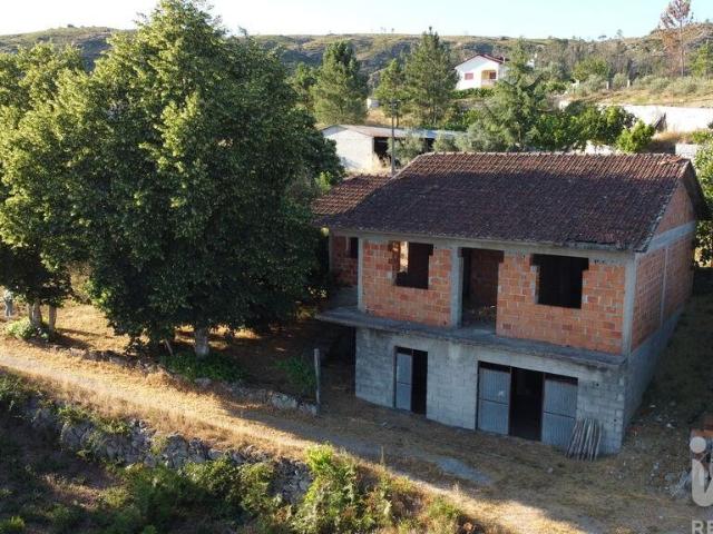 Casa T3 em Moledo de 107,00 m²