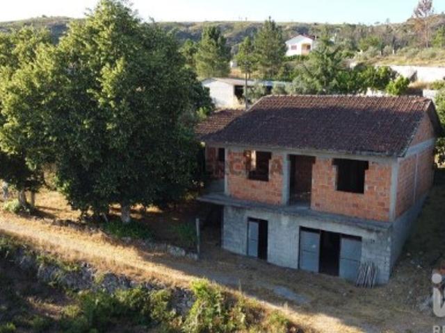 Casa T3 em Moledo de 107,00 m²