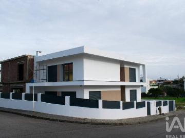 Casa T3 em Amora de 121,00 m² 121m² Amora