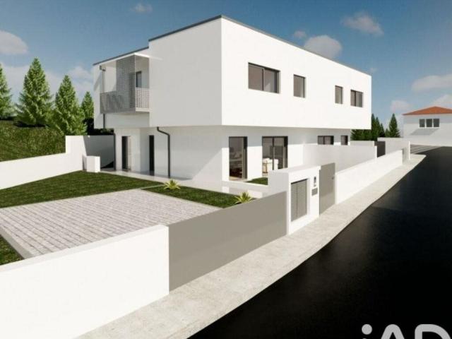 Casa T3 em Darque de 110,00 m² 110m² Viana do Castelo Santa Maria Maior e Monserrate e Meadela