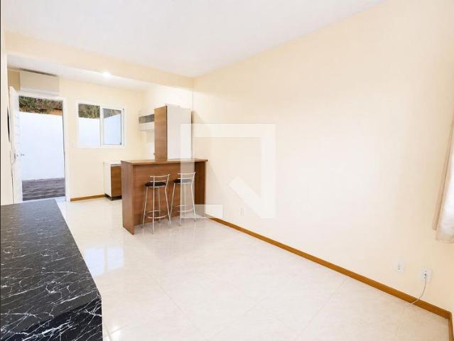 Casa, Túnel Verde, 1 Quarto, 35 m2 Cachoeirinha