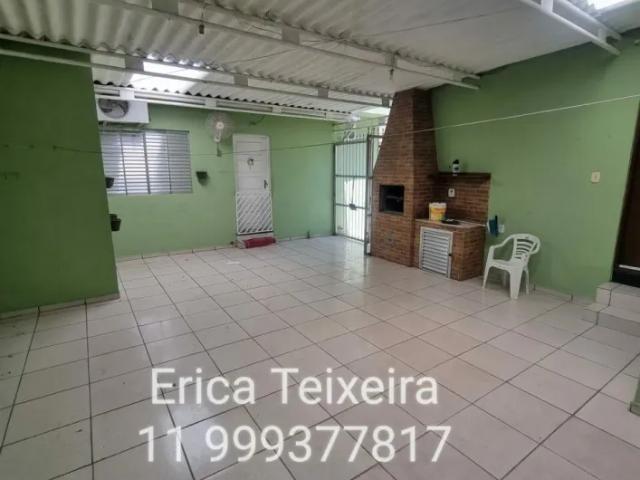 Casa térrea 3 quartos, edicula, 3 vagas Butantã FL35