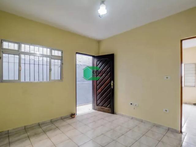 Casa térrea a 950 metros do Mini Extra!