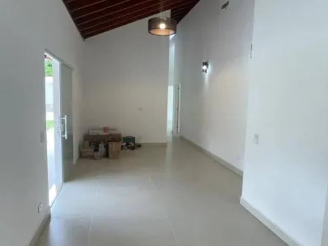 Casa no Bairro do Pontal da Cruz para Locação anual em São Sebastião