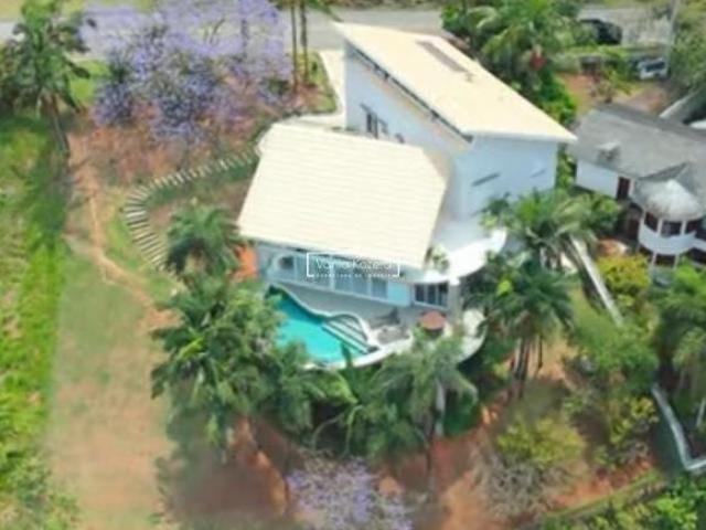 Casa Tambore 1 porteira fechada 1500 m2 terreno 12.000.000,00 novinha