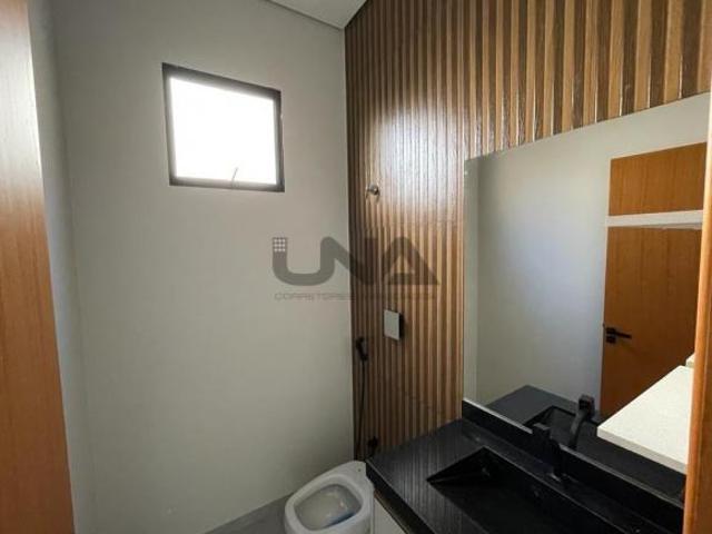 Casa Térrea em Condomínio