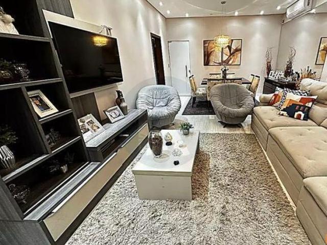 Casa Térrea em Bom Retiro, Santos/SP