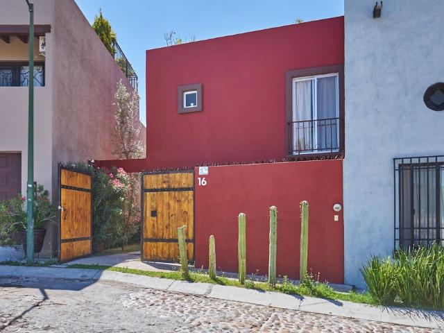 Casa Tenerias