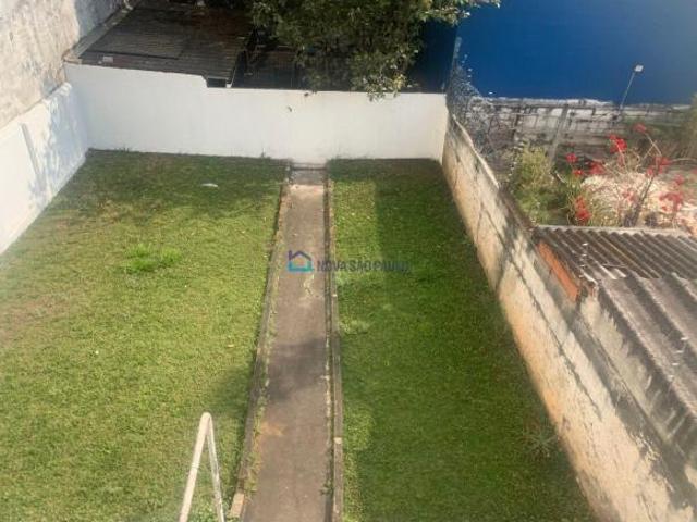 Casa térrea 400m² 04 dormitórios 06 vagas Jardim da Saúde