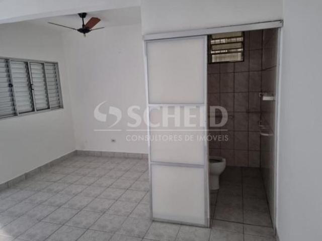 Casa térrea 03 quartos 04 vagas de garagem no sacomã
