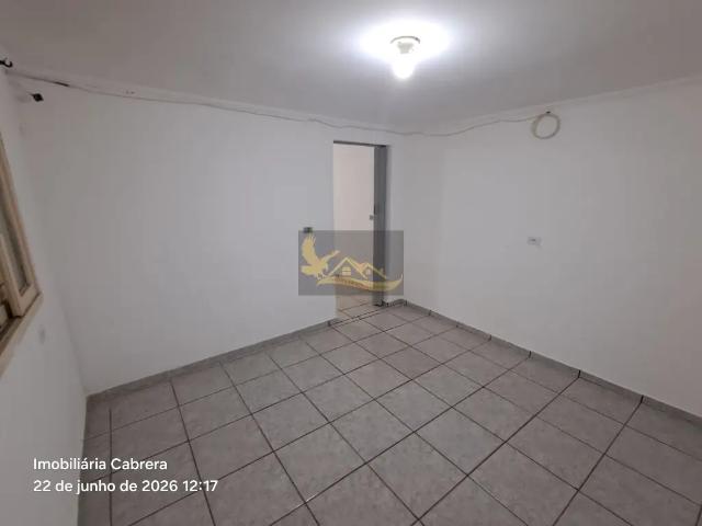 Casa Térrea, 1 Quarto para Alugar, 25 m² por R$ 800,00