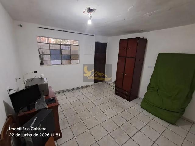 Casa Térrea, 1 Quarto para Alugar, 25 m² por R$ 900,00