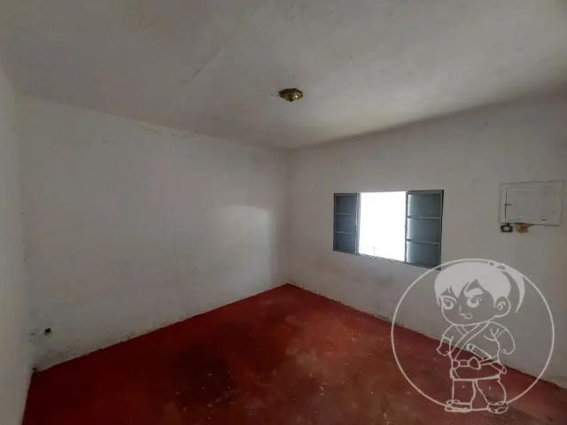 Casa Térrea, 1 Quarto para Alugar, por R$ 850,00