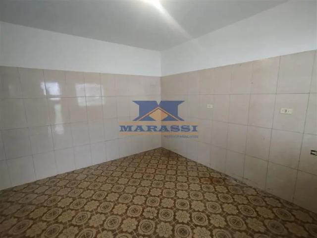 Casa Térrea, 1 Quarto para Alugar, por R$ 1.300,00