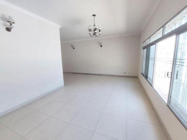 Casa Térrea 200 m² à Venda – 265 m² de Terreno – Rudge Ramos – São Bernardo do Campo/SP
