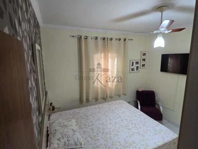 Casa Térrea 2 Dormitórios 150m² Cidade Salvador Jacareí