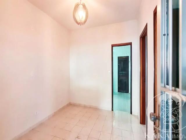 Casa Térrea, 2 Quartos para Alugar, 100 m² por R$ 2.300,00