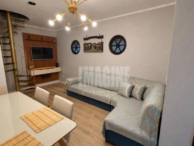 Casa Térrea, 2 Quartos para Alugar, 130 m² por R$ 3.450,00
