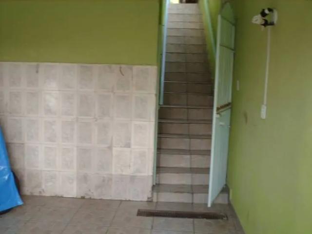 Casa Térrea, 2 Quartos para Alugar, por R$ 1.300,00
