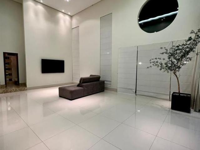 CASA TERREA 300MT 5 SUITES CONDOMINIO DO LAGO