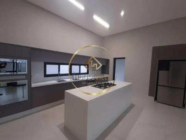 Casa térrea, 3 dormitórios 3 Suítes, Jardim do Golfe, Sjc