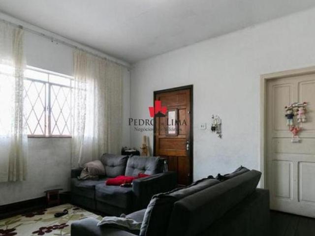 Casa térrea 3 dormitórios 4 vagas, quintal na Vila Carrão