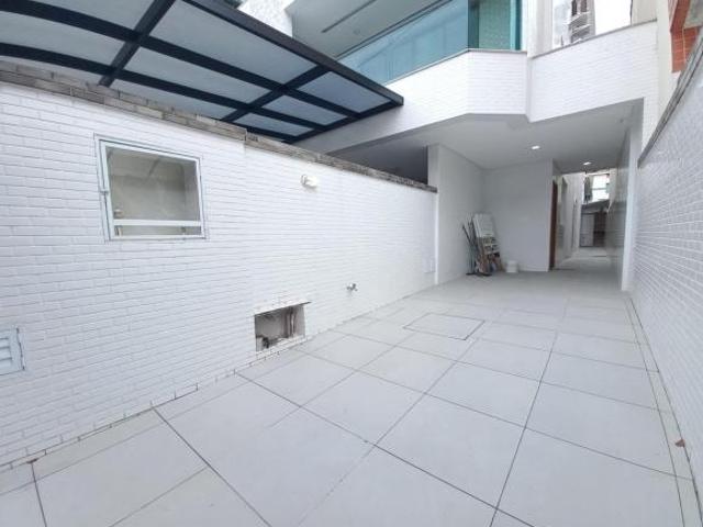 Casa Térrea 3 quartos 02 vagas Ponta da Praia Santos SP
