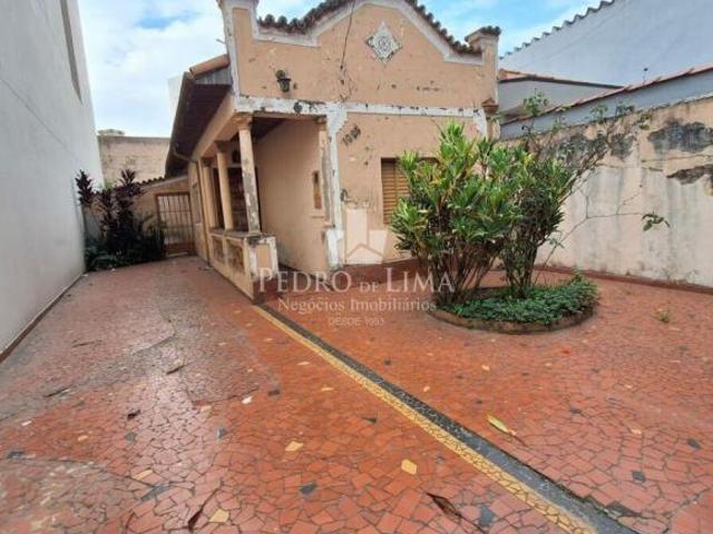 Casa térrea, terreno de 196 m², 2 quartos, 4 vagas, Tatuapé