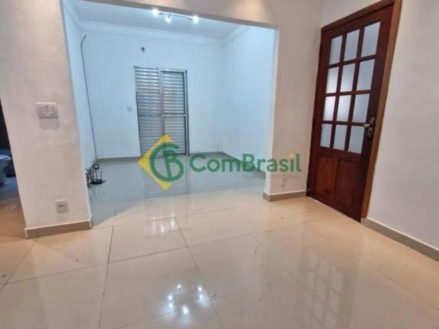 CASA TÉRREA VILA LAVÍNIA PISCINA 2 DORMITÓRIOS 10X50 CHURRASQUEIRA EDÍCULA