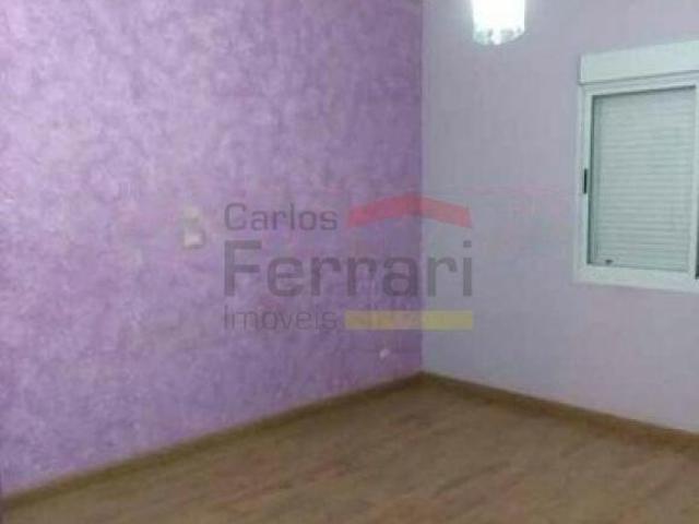 Casa térrea á venda na Vila Albertina 6 vagas e 3 quartos