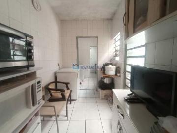 Casa térrea à venda na vila Gumercindo SP