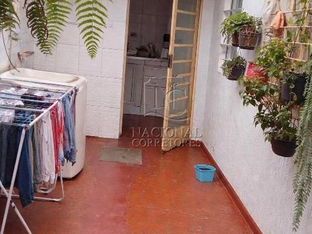 Casa térrea à venda na Vila Lucinda – 92m², 2 dormitórios, terreno 8x25, próximo