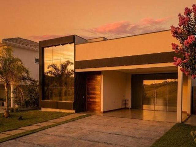 CASA TÉRREA À VENDA NO ALPHAVILLE BRASÍLIA RESIDENCIAL 2