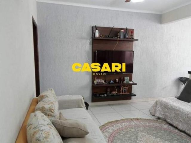 Casa Térrea à Venda no Assunção – 2 Dormitórios, Suíte com Hidro e 2 Vagas