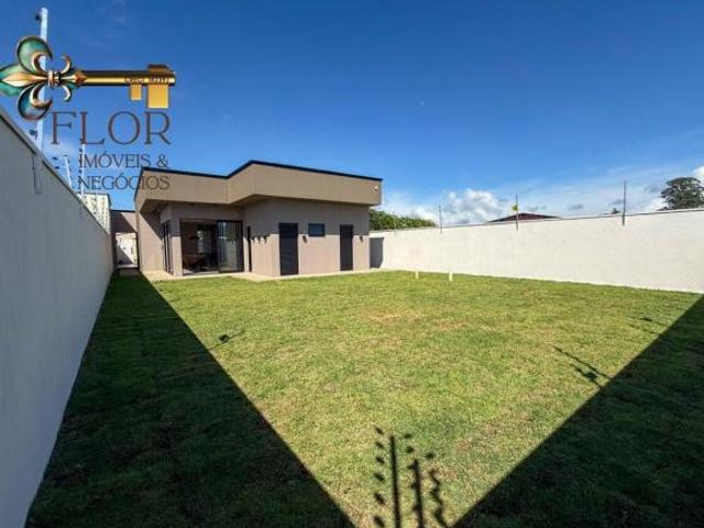 Casa Térrea à Venda no Bairro Bom Clima com 3 Suítes e Quintal Amplo – Chapada dos Guimarães