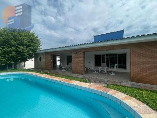 CASA TÉRREA À VENDA NO GUARUJÁ | AMPLO TERRENO E LAZER PRIVATIVO