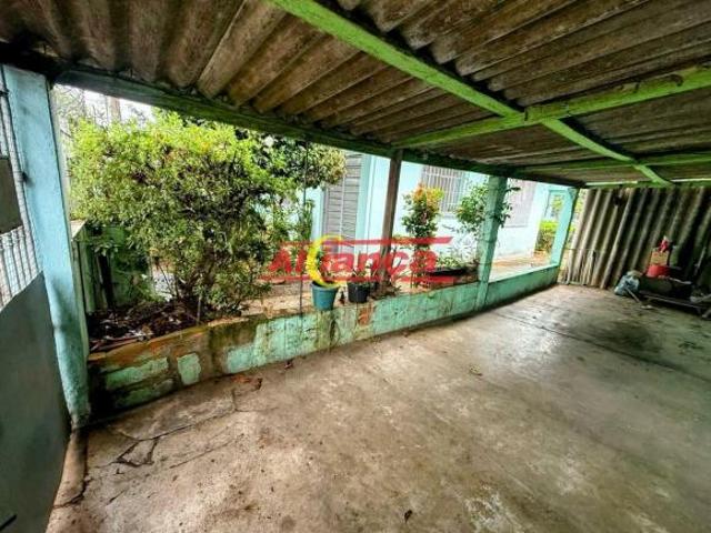 CASA TÉRREA À VENDA NO JARDIM VILA GALVÃO 360m² DE TERRENO