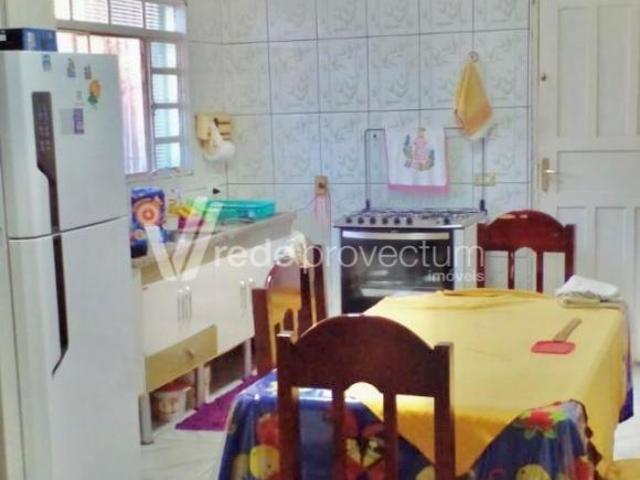 Casa térrea à VENDA no Jardim São Bento em Hortolândia, com 250 m²
