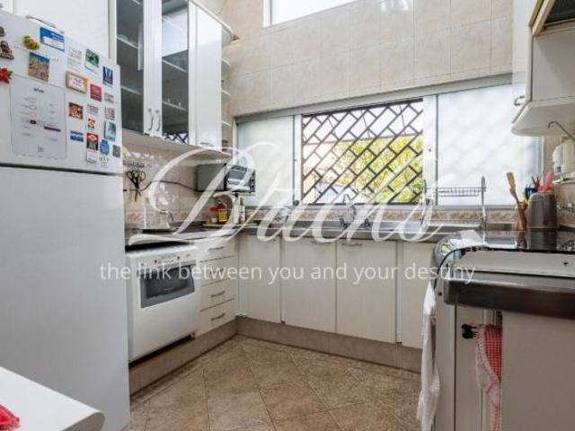 Casa térrea a venda no Planalto Paulista 300m² terreno, 4 vagas