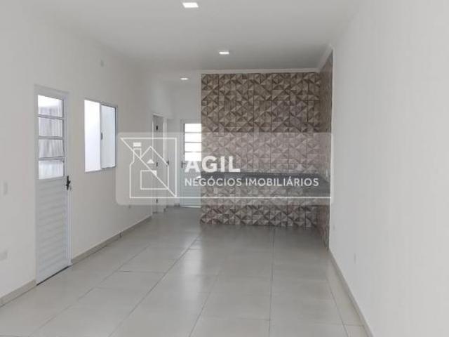 Casa térrea a venda no SetVille São José dos Campos SP Área construída: 78m² Terreno: 175m² 3 do