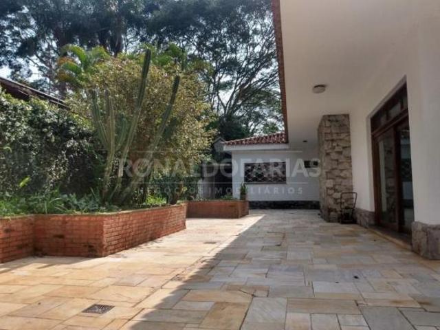 Casa Térrea à Venda / Bolsão de Interlagos