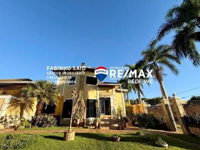 Casa térrea á venda com 4 quartos 518 m² no Residencial Jardim Canadá