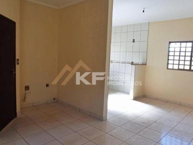Casa térrea a venda com 03 dormitórios no bairro Niágara em Jardinópolis SP