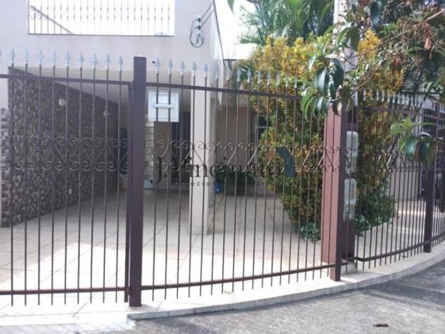 Casa terrea a venda com 3 quartos 2 banheiros, edicula na vila liberdade jundiai sp. ref: 23906