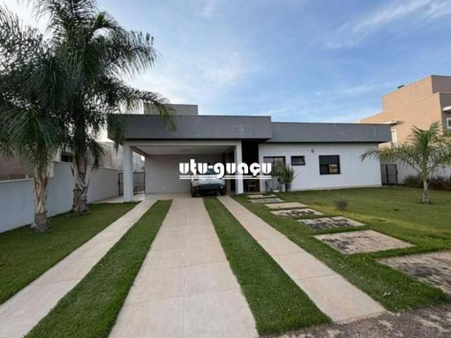 Casa térrea à venda com 3 suítes no Condomínio Palmeiras Imperiais, Salto SP