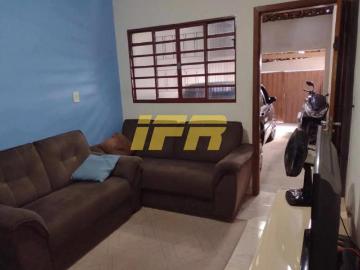 Casa Térrea à venda de Esquina, 5 dormitórios, terreno 250 m², Jardim Bela Vista, Taubaté, SP