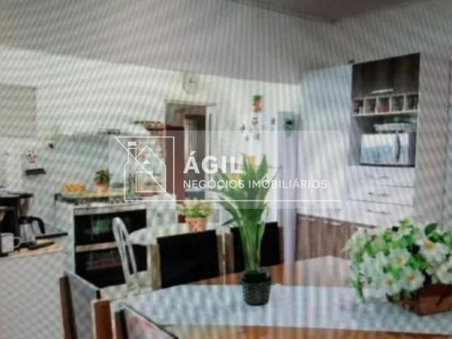 Casa térrea a venda de 3 dormitórios com suíte Jardim Satélite São José dos Campos SP
