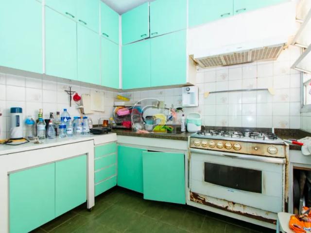 Casa Térrea à venda em Perdizes com 3 quartos, sendo 1 suite e 2 vagas