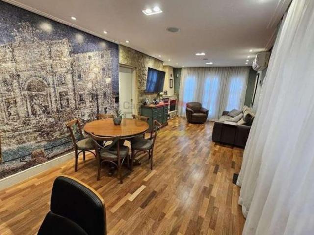 Casa Térrea á venda em Santana