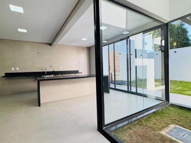 Casa térrea a venda em Varginha, Minas Gerais